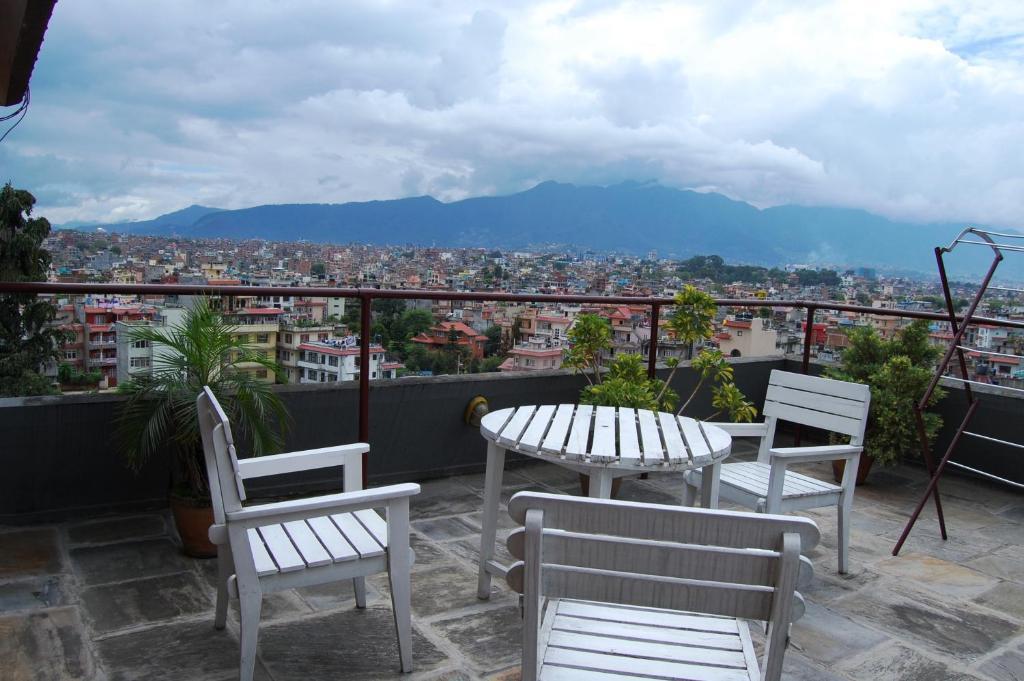 Hotel Sunset View Katmandou Extérieur photo